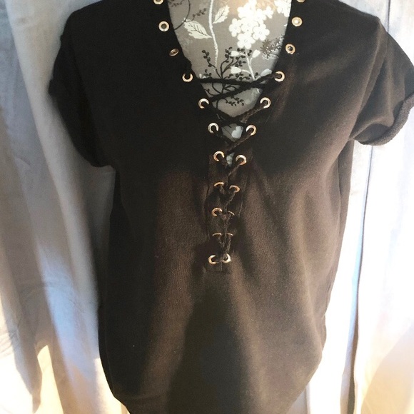Black Lace - Up top. - Picture 2 of 2